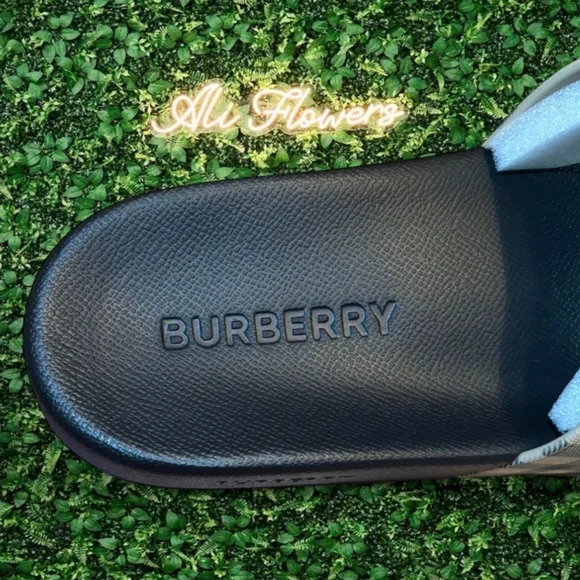 SOLD‼️ - Picture 2 of 2